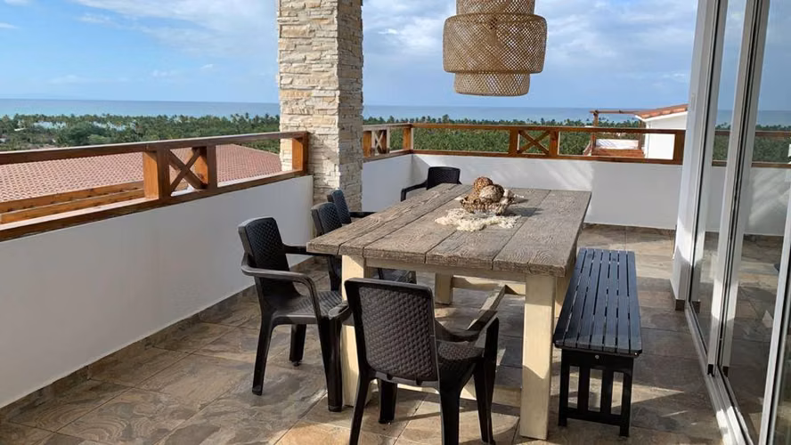Penthouse Amueblado en Venta Las Terrenas con Vista al Mar - Imagen 2