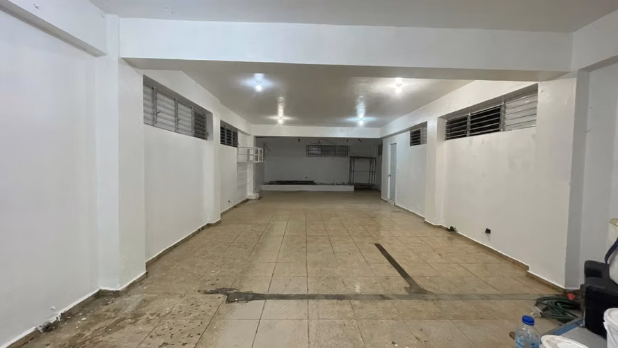 Local Comercial En Alquiler | 1er Nivel - Imagen 2