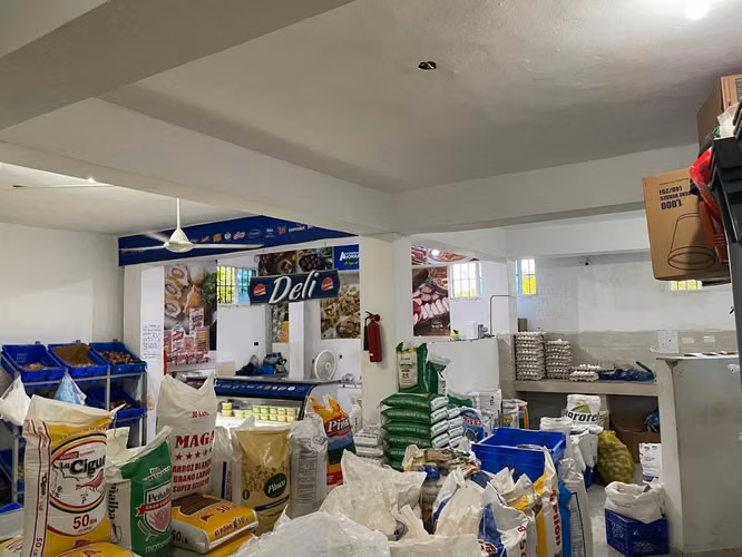 RENTO SUPERMERCADO EN CABARETE CON TODOS LOS EQUIPOS INCLUIDOS  - Imagen 10