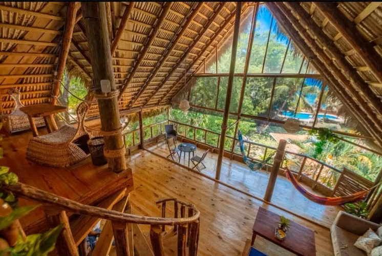 1762- ECO- RESORT BOUTIQUE FRENTE AL MAR , EN CABRERA 