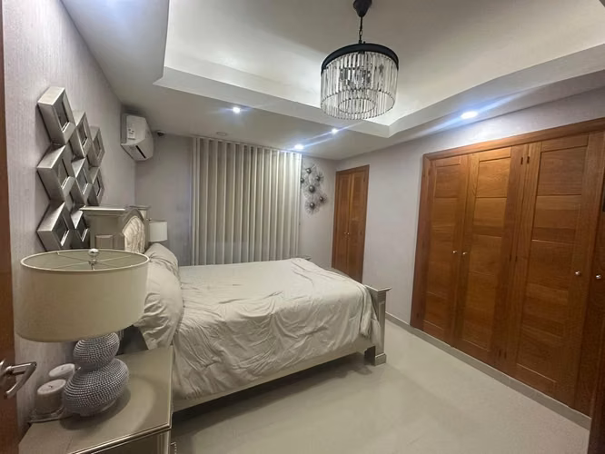 Apartamento Amueblado de tres habitaciones en Mirador Norte - Imagen 12