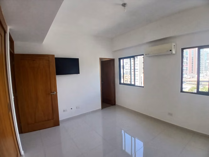 Apartamento en venta de 1 habitación con linea blanca, en el Vergel, Distrito Nacional. - Imagen 4