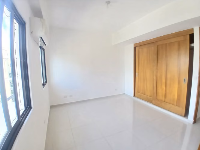 Apartamento en venta de 1 habitación con linea blanca, en el Vergel, Distrito Nacional. - Imagen 5