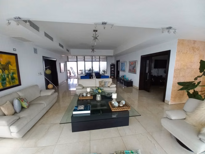 LUJOSO PENTHOUSE CON VISTA 360° EN SERRALLÉS   - Imagen 4