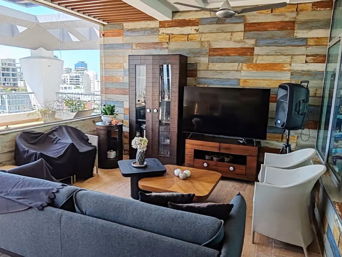 LUJOSO PENTHOUSE CON VISTA 360° EN SERRALLÉS   - Imagen 6