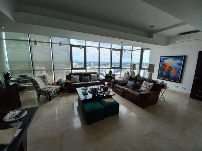 LUJOSO PENTHOUSE CON VISTA 360° EN SERRALLÉS   - Imagen 3