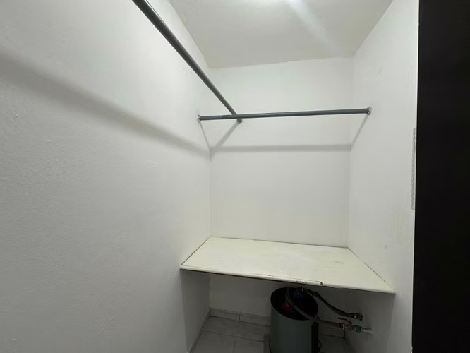 SOLO ESTUDIANTES | ESTUDIO AMOBLADO | GAZCUE    - Imagen 2