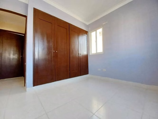 ¡Apartamento en venta en Av. Monumental! - Imagen 6
