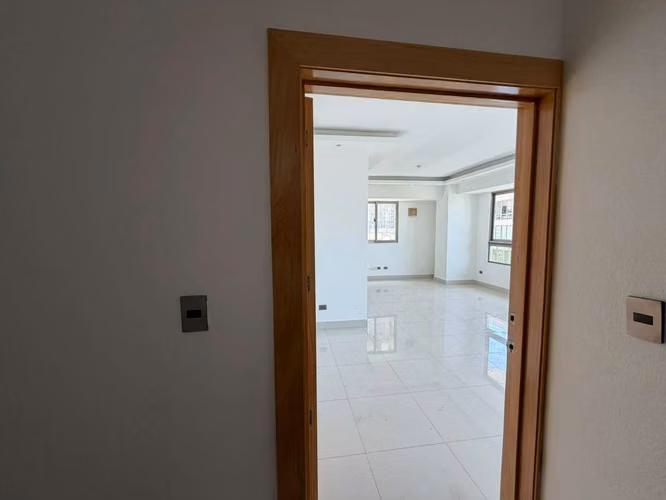 Apartamentos listos para estrenar de 1 y 2 habitaciones en Los Cacicazgos - Imagen 4