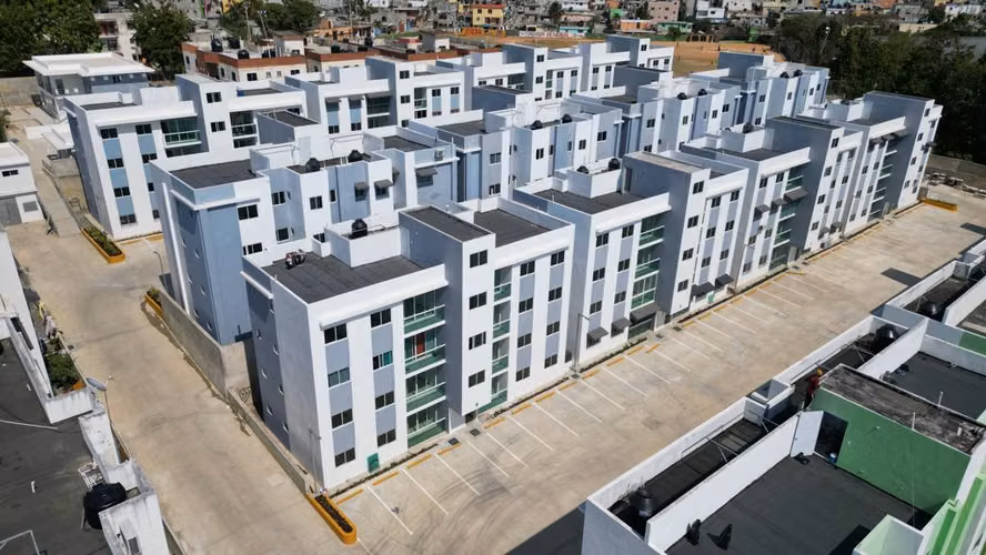 Apartamentos listos para entrega en Av. Jacobo Majluta