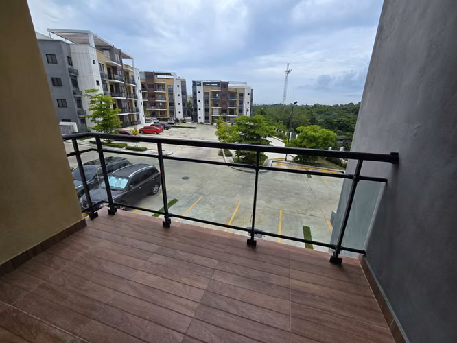 Apartamento en 2do Piso Detrás de la Embajada Americana, Residencial Aura Garden   - Imagen 3