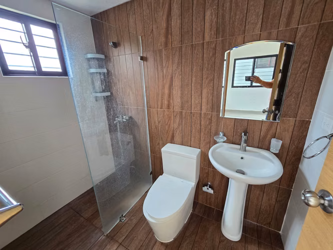 Apartamento en 2do Piso Detrás de la Embajada Americana, Residencial Aura Garden   - Imagen 7
