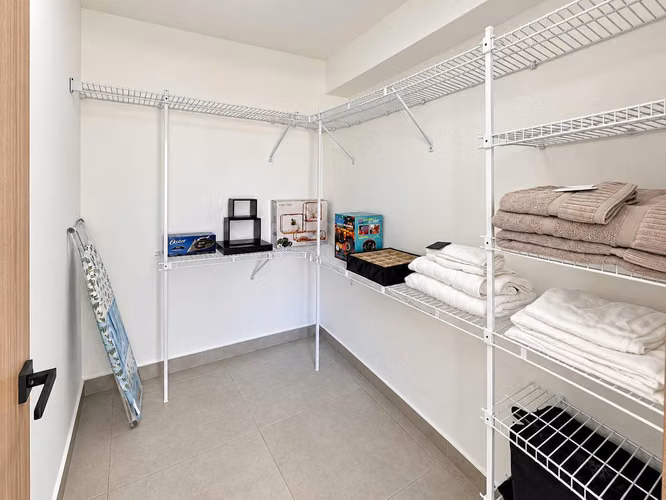 Apartamento amueblado en Venta | en Ensanche Naco con piscina y gimnasio. - Imagen 5