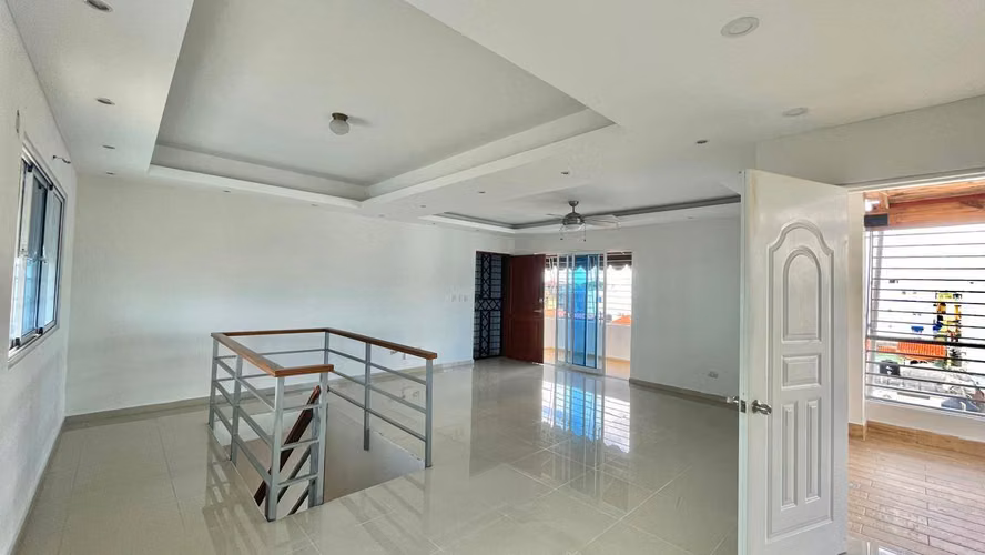Apartamento tipo Penthouse 3hab en venta Santo Domingo Este - Imagen 6