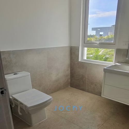 Jochy Real Estate vende, villa en La Estancia Golf Resort, La Romana, R.D - Imagen 5