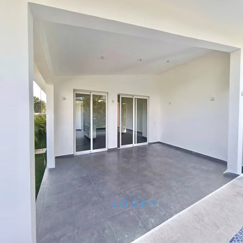 Jochy Real Estate vende, villa en La Estancia Golf Resort, La Romana, R.D - Imagen 6