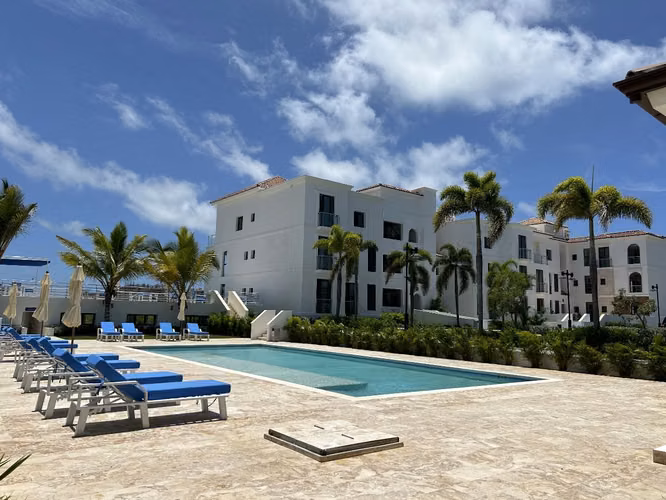 VIVE EN UNA ISLA PRIVADA!  Ubicado en la magnífica Marina Cap Cana, ofrece en su Etapa 1 un selecto numero de apartament - Imagen 3