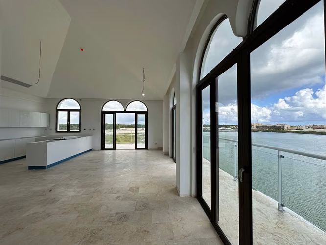 VIVE EN UNA ISLA PRIVADA!  Ubicado en la magnífica Marina Cap Cana, ofrece en su Etapa 1 un selecto numero de apartament - Imagen 9