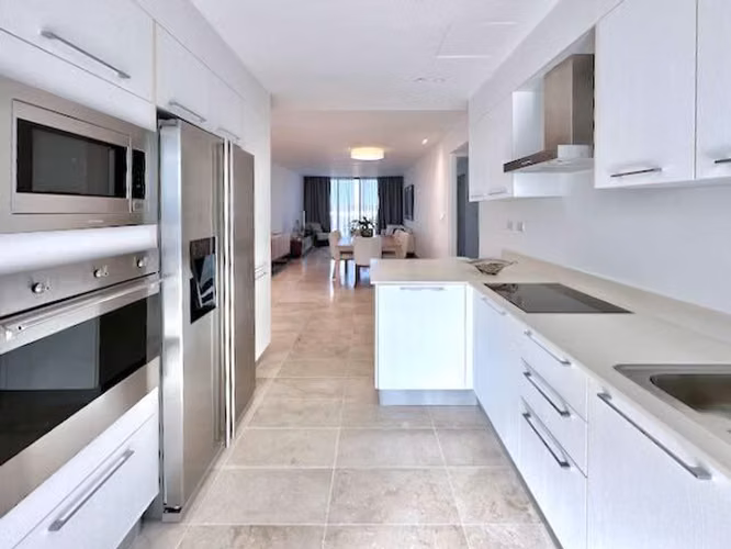 VIVE EN UNA ISLA PRIVADA!  Ubicado en la magnífica Marina Cap Cana, ofrece en su Etapa 1 un selecto numero de apartament - Imagen 14