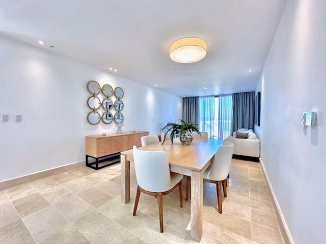 VIVE EN UNA ISLA PRIVADA!  Ubicado en la magnífica Marina Cap Cana, ofrece en su Etapa 1 un selecto numero de apartament
