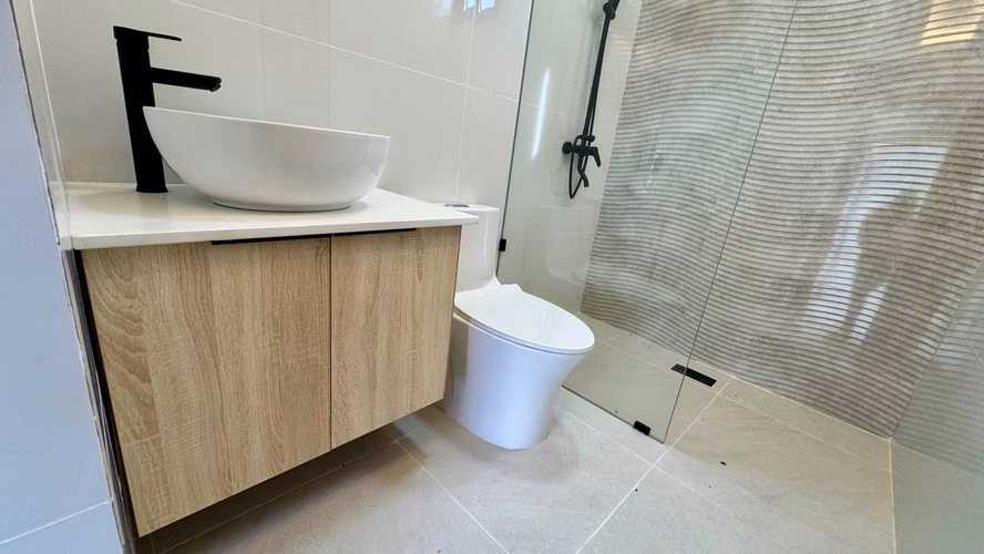 CASA NUEVA EN VENTA EN GURABO, SANTIAGO  - Imagen 5