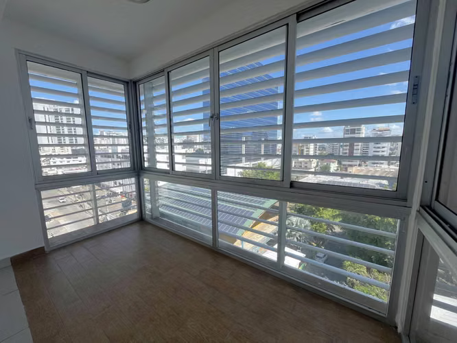 Apartamento en Alquiler en Naco de DOS Habitaciones  - Imagen 3
