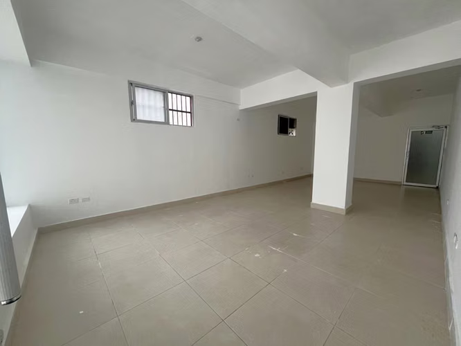Oficina en  Alquiler NACO de 44m2 – Primer Nivel - Imagen 3