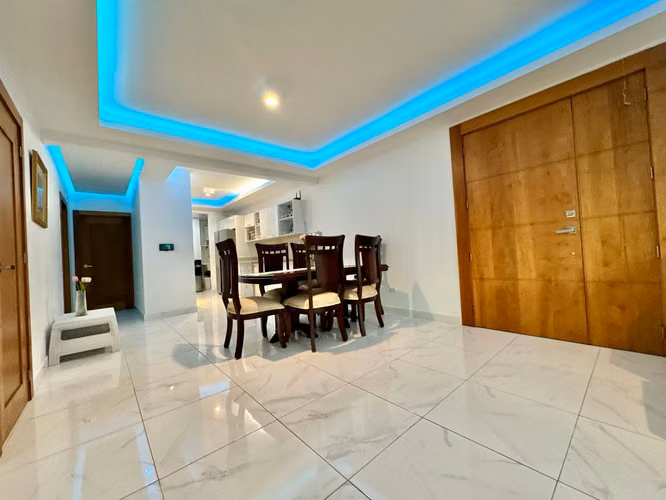 Apartamento en Torre con Vista a la Ciudad Corazón, Living, Santiago. - Imagen 3