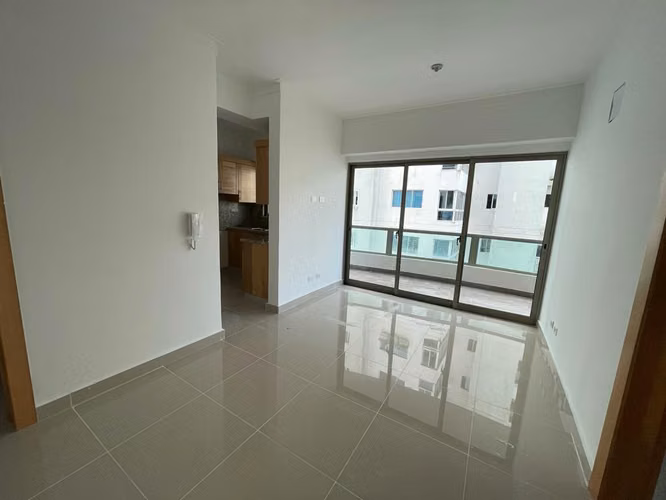 Apartamento en Alquiler en Evaristo Morales, 1 Habitación con Balcón Grande y Áreas Sociales - Imagen 5