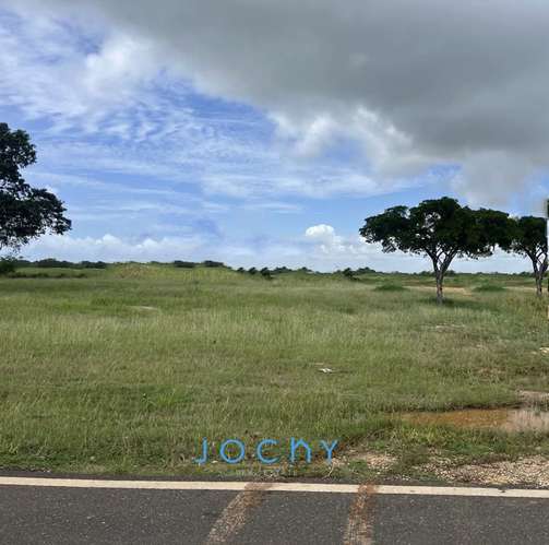 Jochy Real Estate vende, solar en Casa de Campo, La Romana, R.D