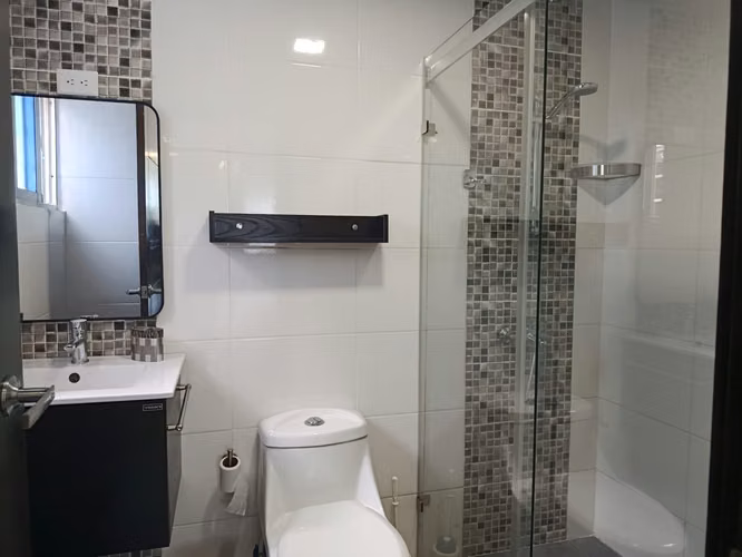 Hermoso Apartamento Amueblado, 1 Habitación + Estudio, Gym, Naco - Imagen 4