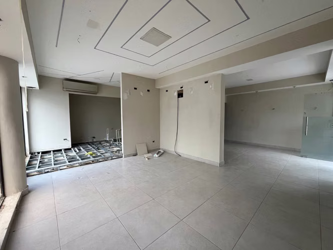Local Comercial Alquiler Piantini de 64m2 – Segundo Nivel - Imagen 4