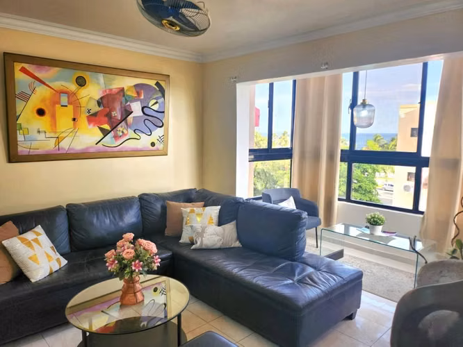 Apartamento amueblado de 2 habitaciones en venta, en Miramar - Imagen 1