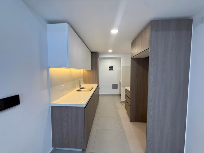 Vendo un apartamento en Evaristo Morales  - Imagen 3