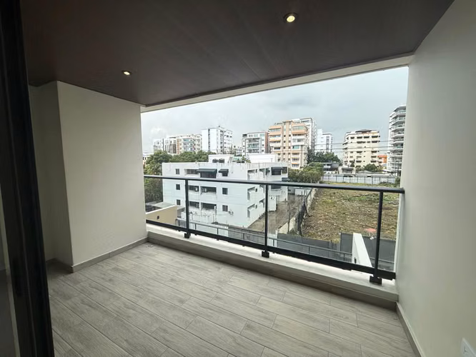 Vendo un apartamento en Evaristo Morales 
