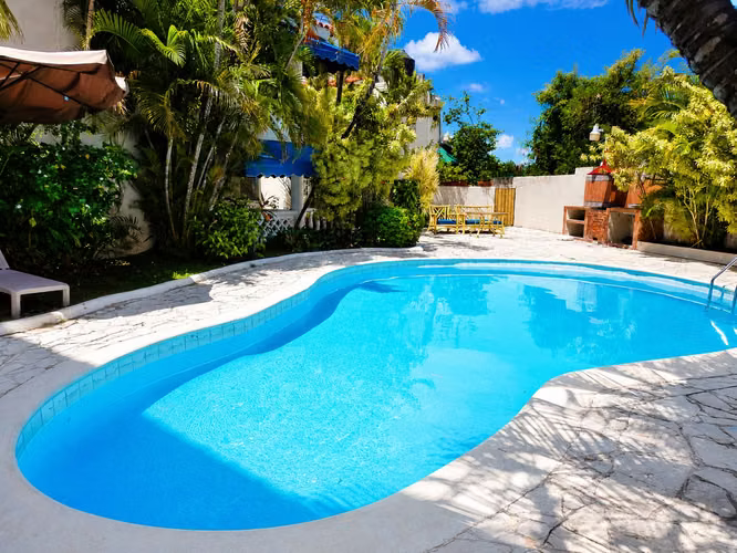 Villa Amueblada con Piscina y Jacuzzi Privado y segunda linea de Playa en Juan Dolio RD - Imagen 19