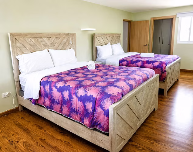 Villa Amueblada con Piscina y Jacuzzi Privado y segunda linea de Playa en Juan Dolio RD - Imagen 17