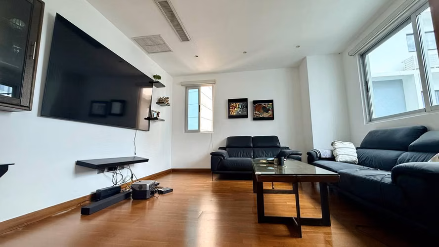 Lujoso y moderno Apartamento en venta  | 3 Hab + Family Room + Studio piso alto en  Serrallés - Imagen 14