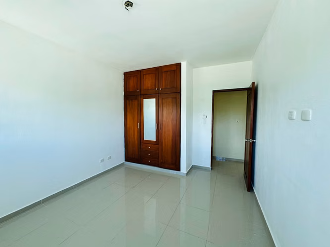 Se alquila un apartamento residencial con piscina Licey al medio  - Imagen 12