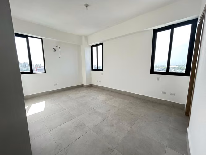 Penthouse en venta de 3 habitaciones en el Ensanche Naco - Imagen 5