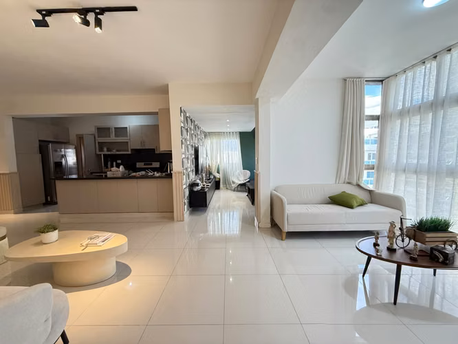 Vendo apartamento de lujo en el millón  - Imagen 3