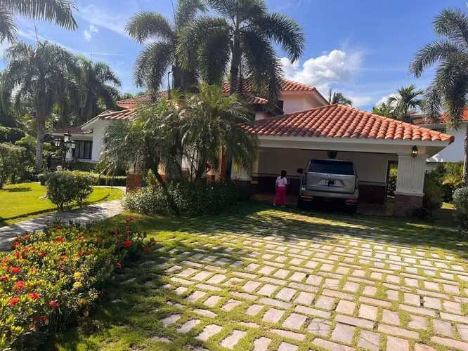 Vendo villa en juan dolio - Imagen 2