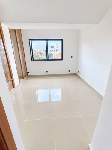 Apartamento en venta en Bella Vista 104 m2 | 6.o piso | 2 habitaciones | 2.5 baños | 2 parqueos - Imagen 5