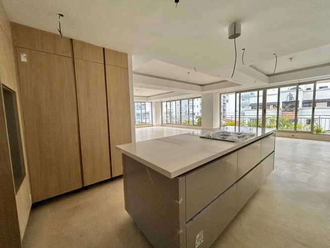 Lujoso apartamento en venta en torre eco-verde en Naco - Imagen 8