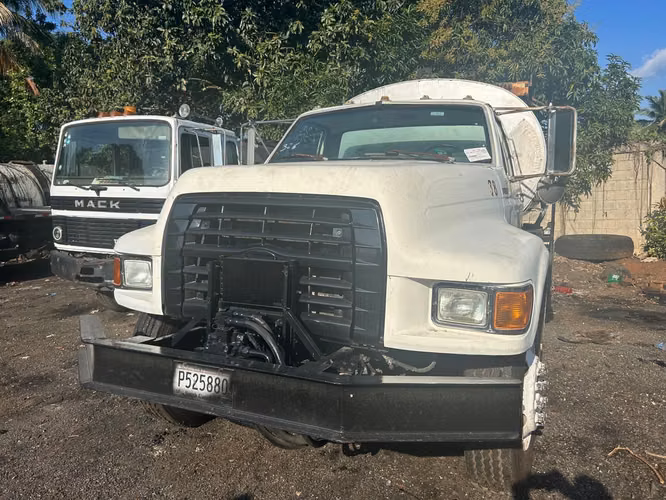 Máquina para Colocación de Asfalto en Alquiler