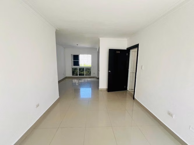 Rento Apartamento 2do Piso en la Autopista de San Isidro (Residencial dumas XI) - Imagen 8