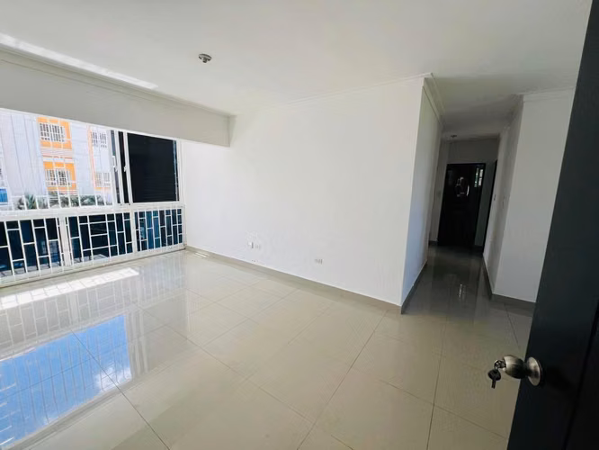 Rento Apartamento 2do Piso en la Autopista de San Isidro (Residencial dumas XI) - Imagen 11