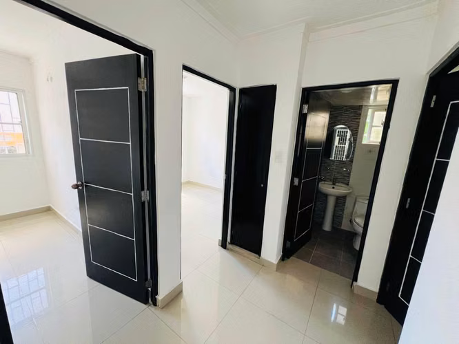 Rento Apartamento 2do Piso en la Autopista de San Isidro (Residencial dumas XI) - Imagen 18
