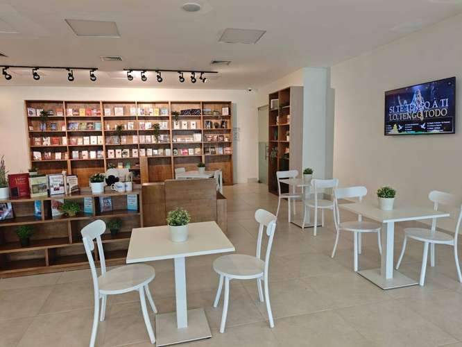 Edificio Comercial en Alquiler Ensanche Naco - Imagen 4