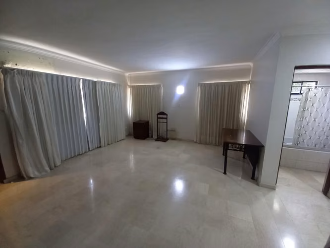 EXCELENTE APARTMANTO EN LO MEJOR DE PIANTNI, 3R PISO, ASCENSOR, 3 HABITACIONES, 3 BAÑOS, BAÑO DE VISITA, PISOS EN MARMOL - Imagen 4